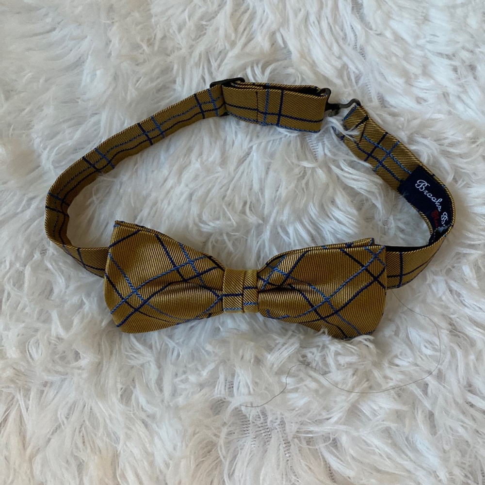 Brooks Brothers Boys Gold and Blue Plaid Bow tie